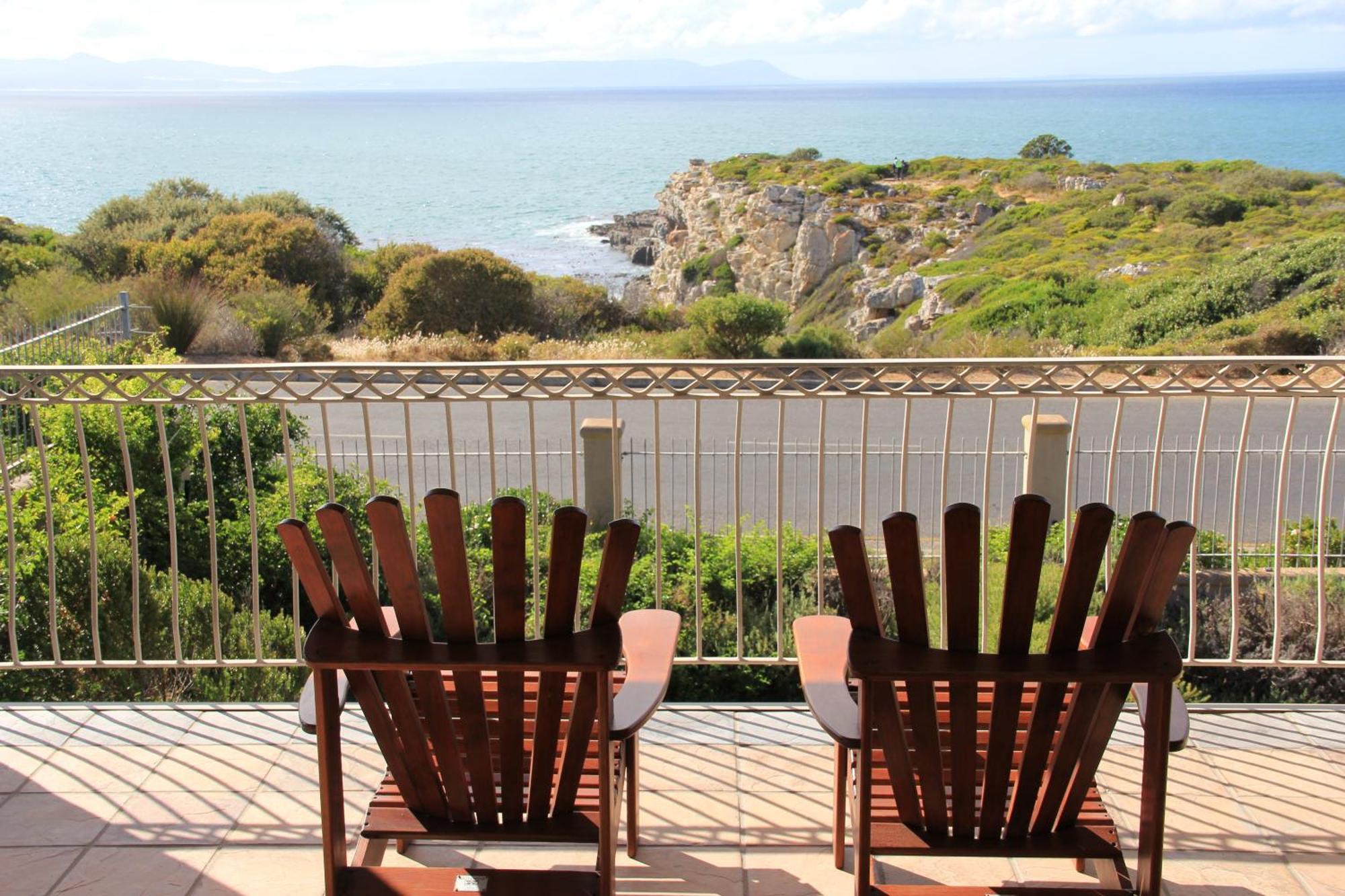הרמנוס On The Cliff Guest House מראה חיצוני תמונה